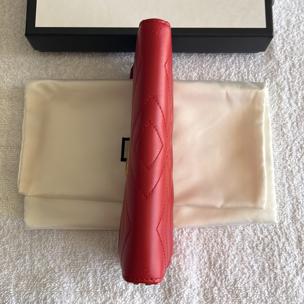 Gucci Calfskin Matelasse GG Marmont Zip Around Wallet Hibiscus Red - Picture 6 of 16